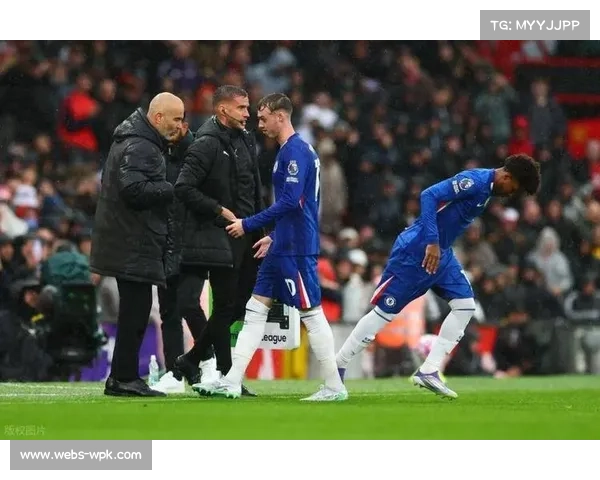 切尔西老板现场观赛，球队失利后面露沉重神情